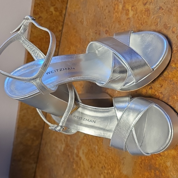 Stuart Weitzman Metallic Silver Dayna Platform Sandals/Heels - Picture 3 of 13